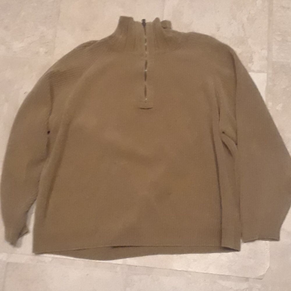 Tommy Bahama turtle neck sweater M